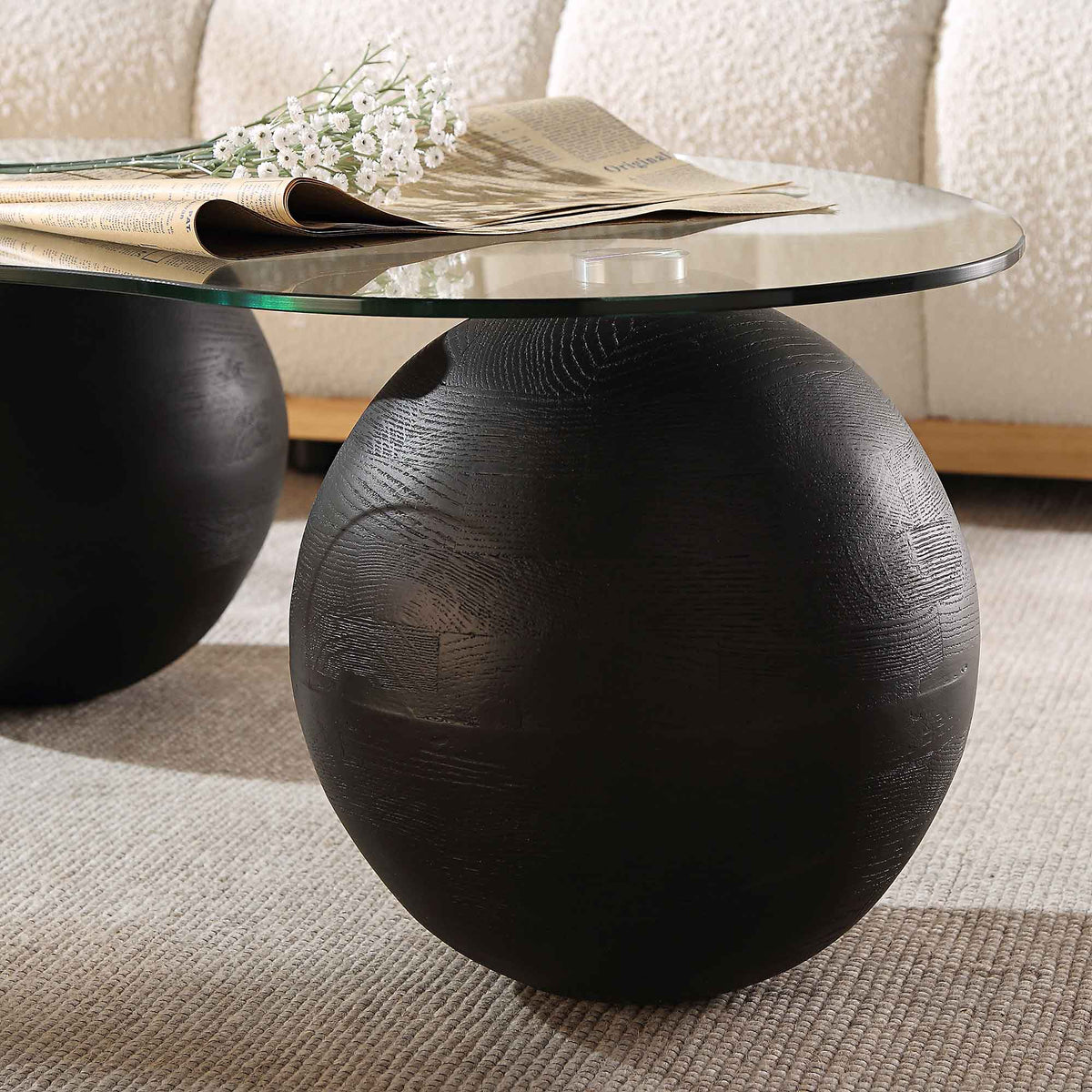 Sveti Curved Glass Coffee Table — Black