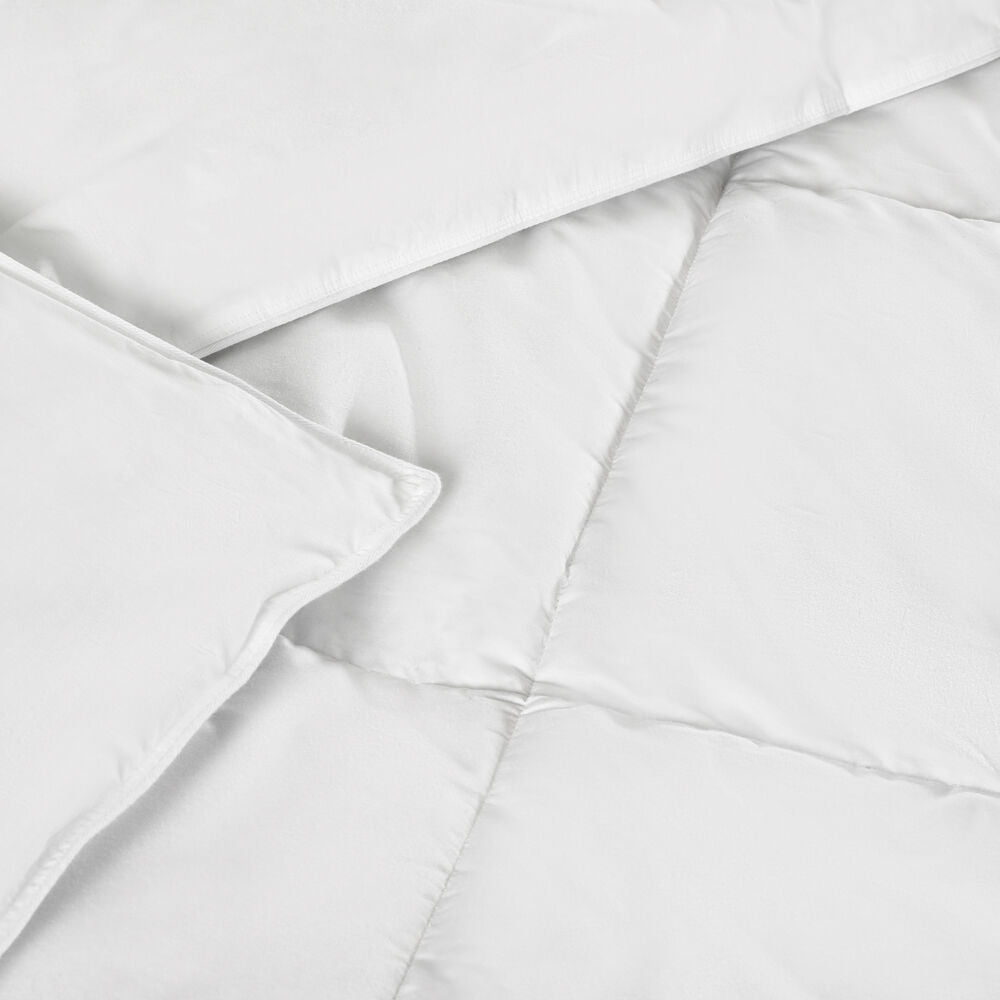 Sloane Cotton Twill Down Alternative Comforter