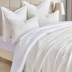 Hazel Cross-Stitch Velvet Quilt Set