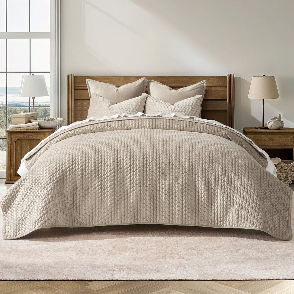 Hazel Cross-Stitch Velvet Quilt Set