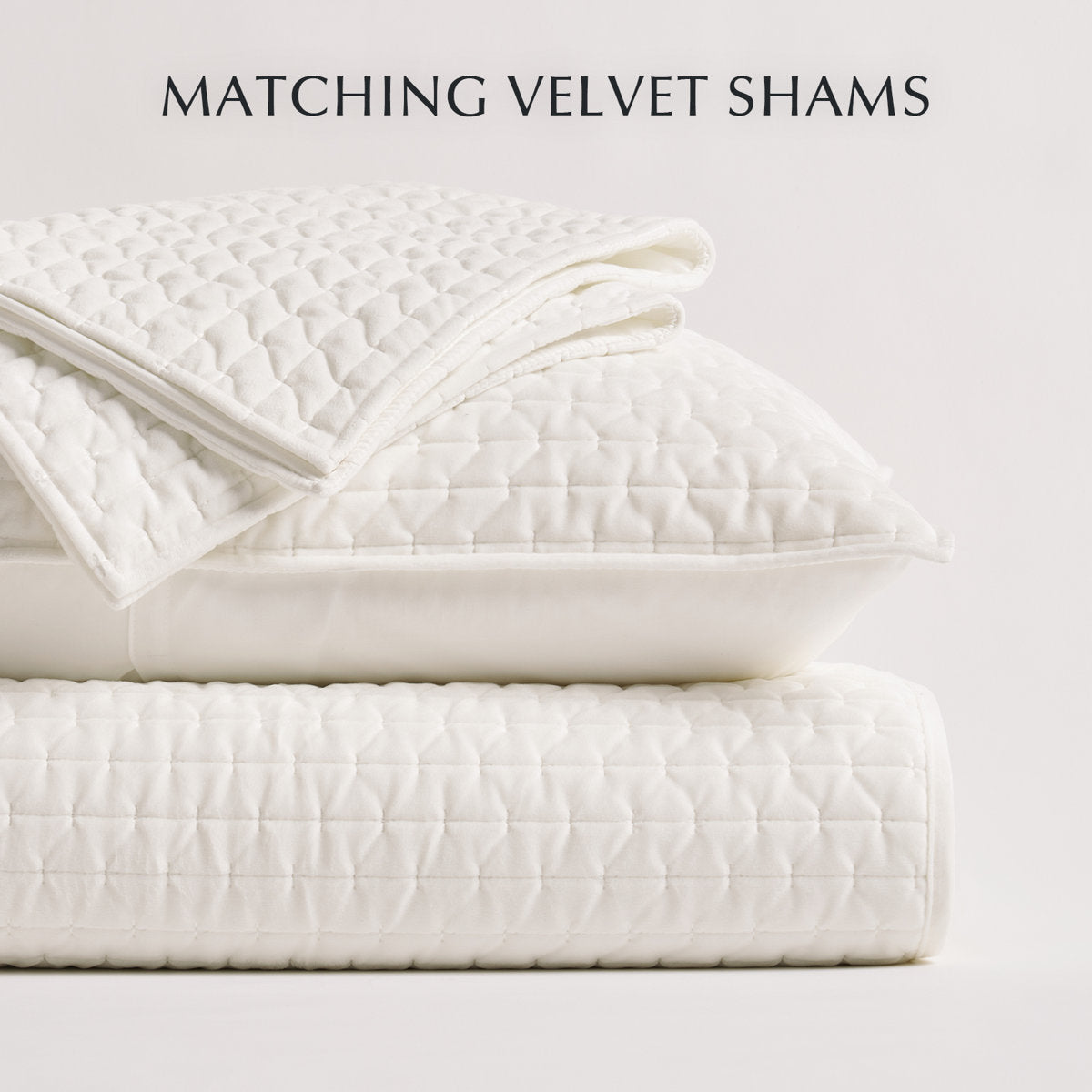 Hazel Cross-Stitch Velvet Quilt Set