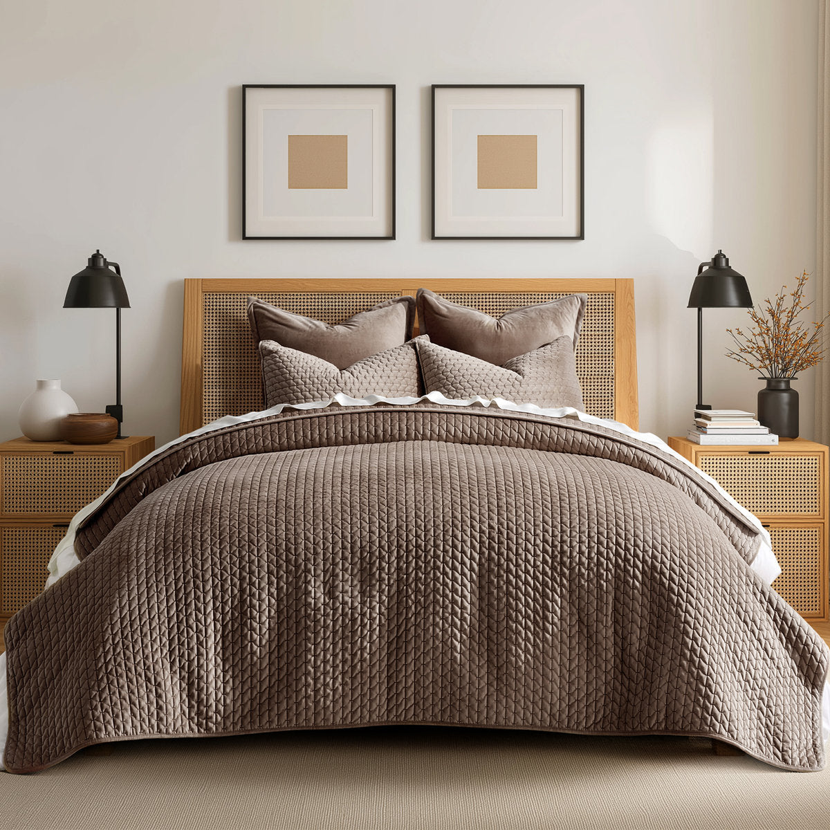 Hazel Cross-Stitch Velvet Quilt Set