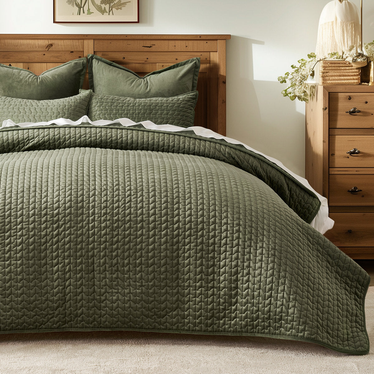 Hazel Cross-Stitch Velvet Quilt Set
