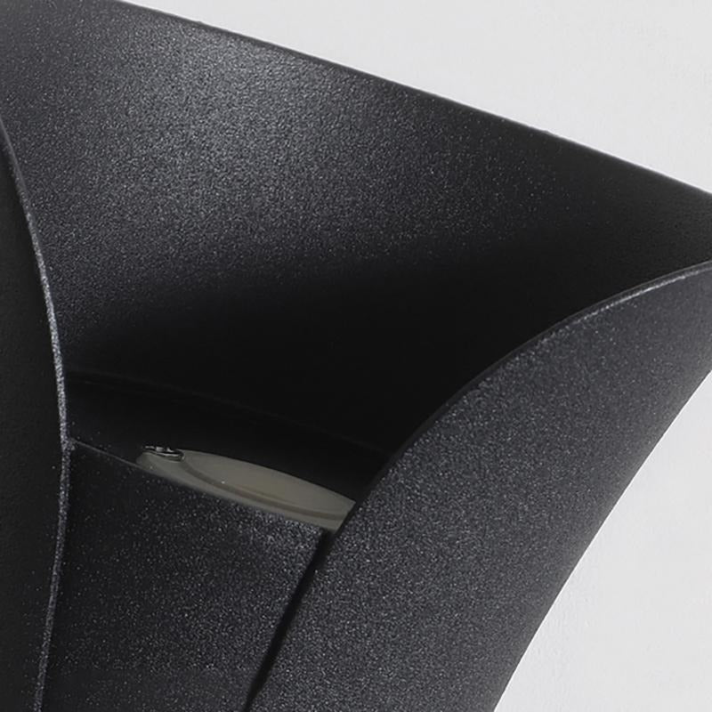 Curved Aluminum Up-Down Wall Light