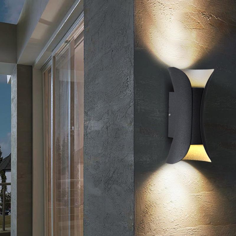 Curved Aluminum Up-Down Wall Light